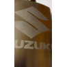 Motorkářská placatka SUZUKI s pískovaným logem