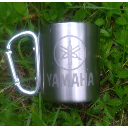 Dárek hrnek s karabinou - Yamaha