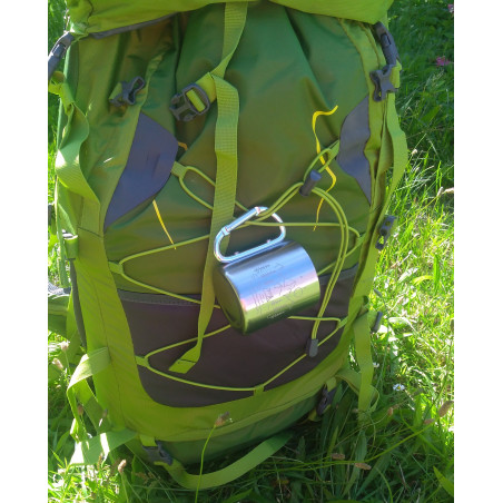 Hrnek s karabinou - Motiv hory