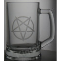 Dárek pro rockera a metalistu – půllitr s pentagramem a jménem