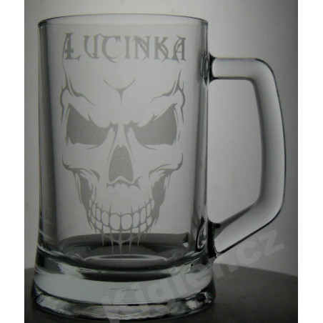Metalový půllitr s lebkou - dárek pro příznivce tvrdé hudby