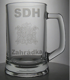 Půllitr s motivem SDH – dárek na přání pro dobrovolné hasiče