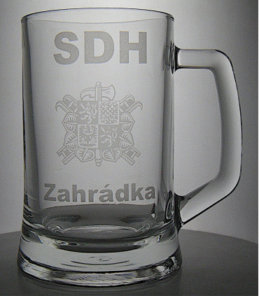 Půllitr s motivem SDH – dárek na přání pro dobrovolné hasiče