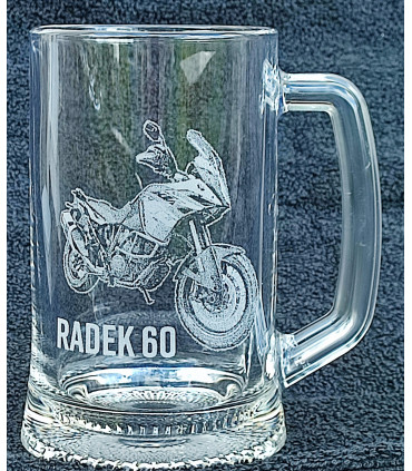 Půllitr s vlastním obrázkem a textem – originální dárek na přání