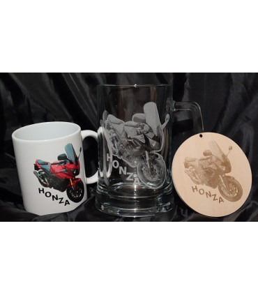 Půllitr s vaší fotkou motorky na přání - dárek pro motorkáře