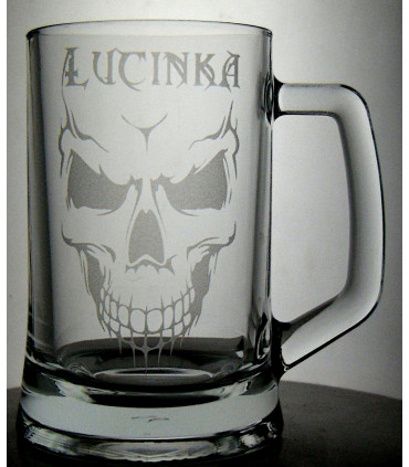 Metalový půllitr s lebkou - dárek pro příznivce tvrdé hudby